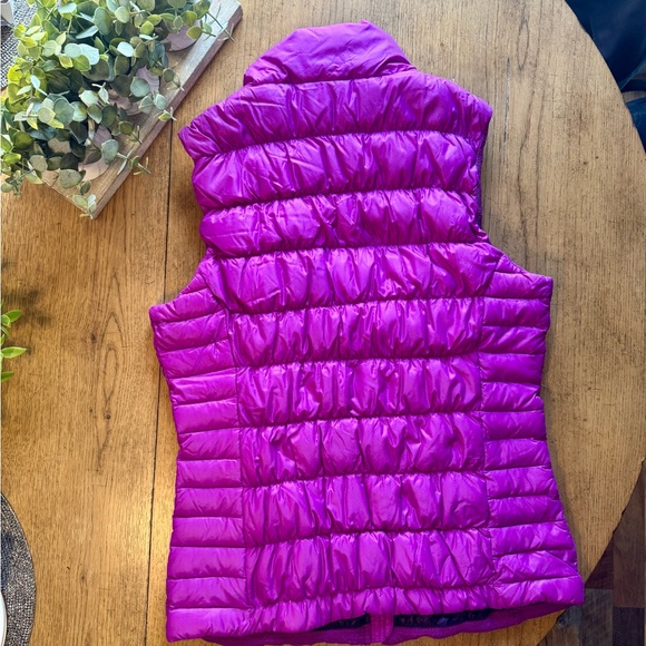 Athleta Purple Down Vest Size Small - Picture 2 of 5